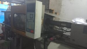 Molding injection merupakan